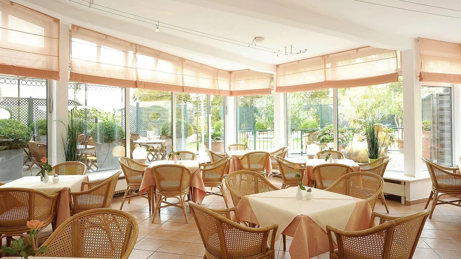 Hotel Ludwig Van Beethoven Berlin 3*,