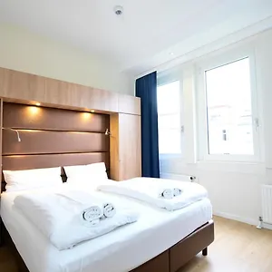 Hotel Motel Plus Berlin, Berlino